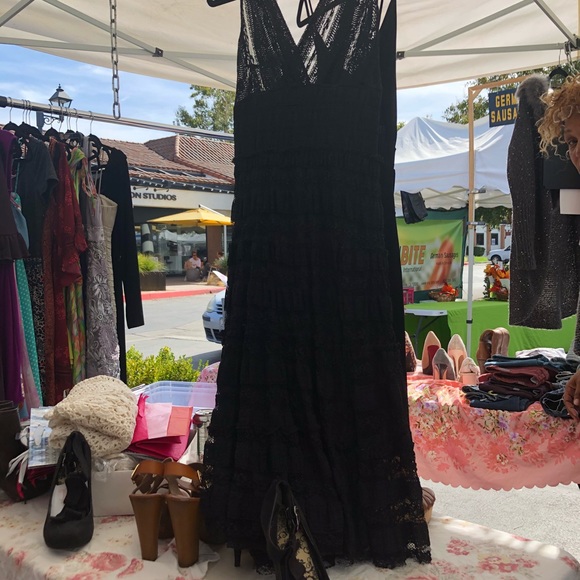 Max Studio - Picture 3 of 3